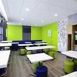 Ibis Budget Centre 2*