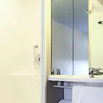 Hotel Ibis Budget Centre 2*