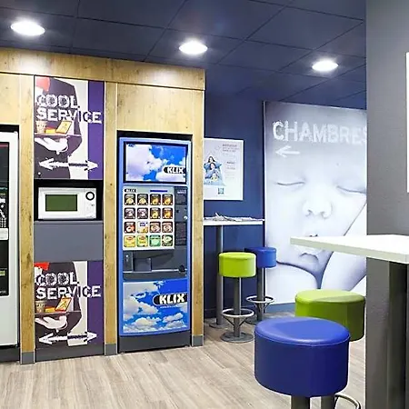 Ibis Budget Centre 2*