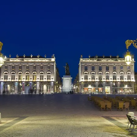 Ibis Budget Centre فندق 2*