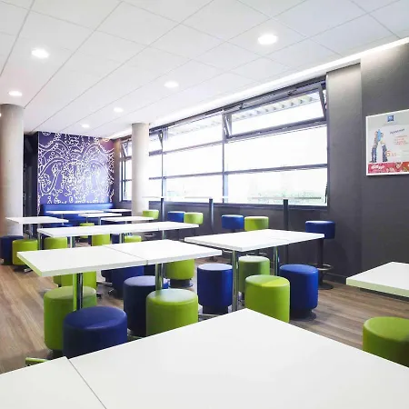 Ibis Budget Centre