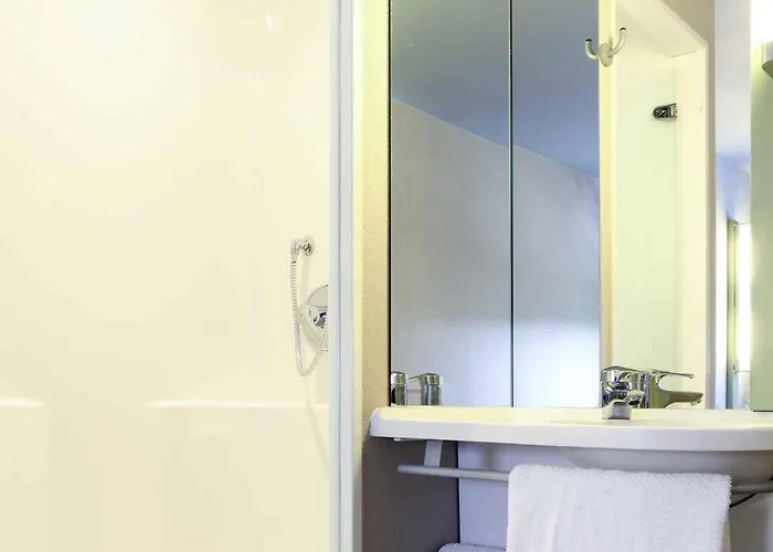 Отель Ibis Budget Centre 2*