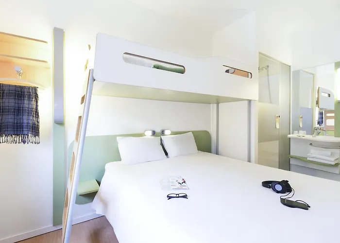 Ibis Budget Centre Отель 2*